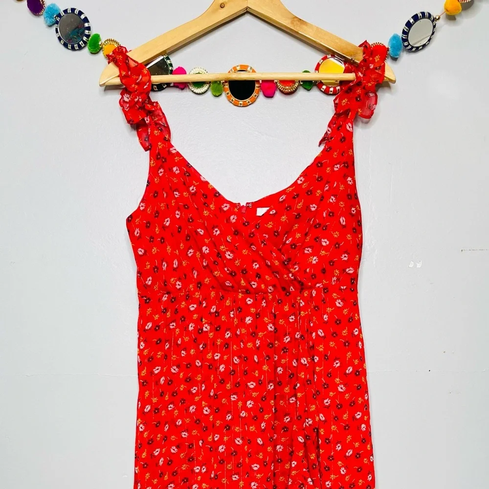 MADEWELL Ruffle-Strap Wrap Dress in Metallic-Striped Prairie Posies red - Picture 6 of 13